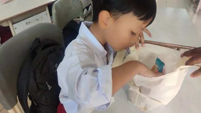 MBG continues to run during school holidays, Kodim Gunungkidul Share Fruit Egg Milk Bread Menu for Thousands of Students